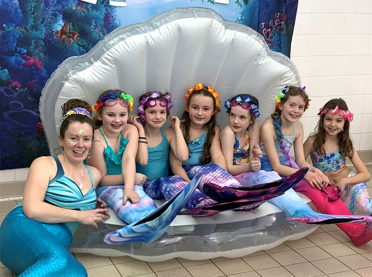Mermaid swimming party